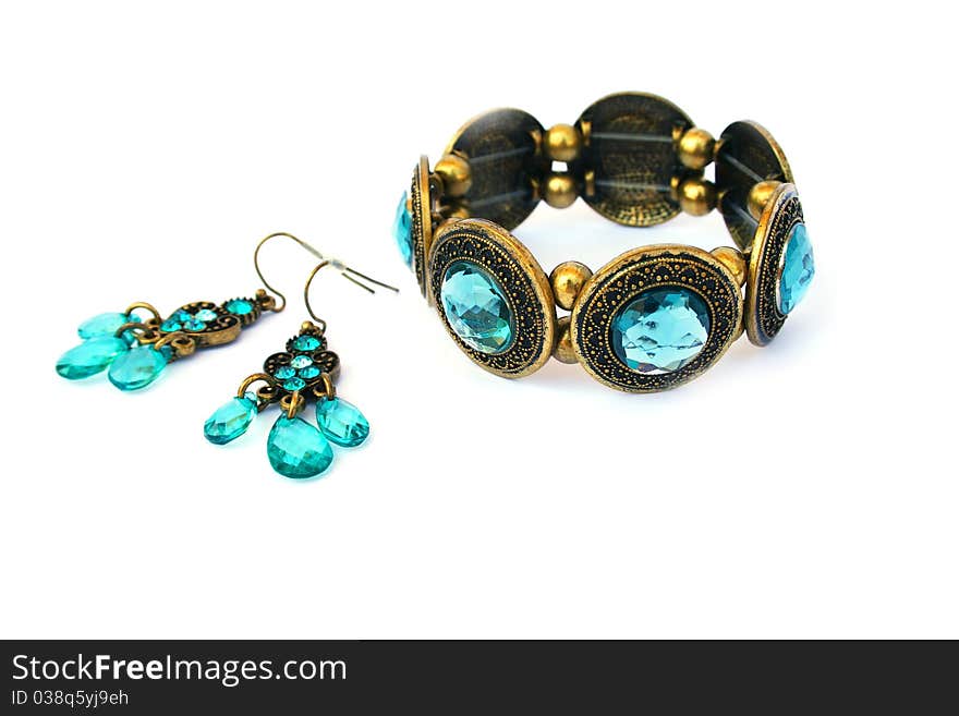 Bracelet and earrings