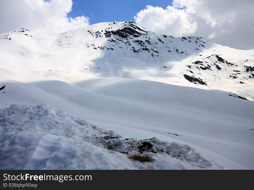 Italian Alps with the snow in winter