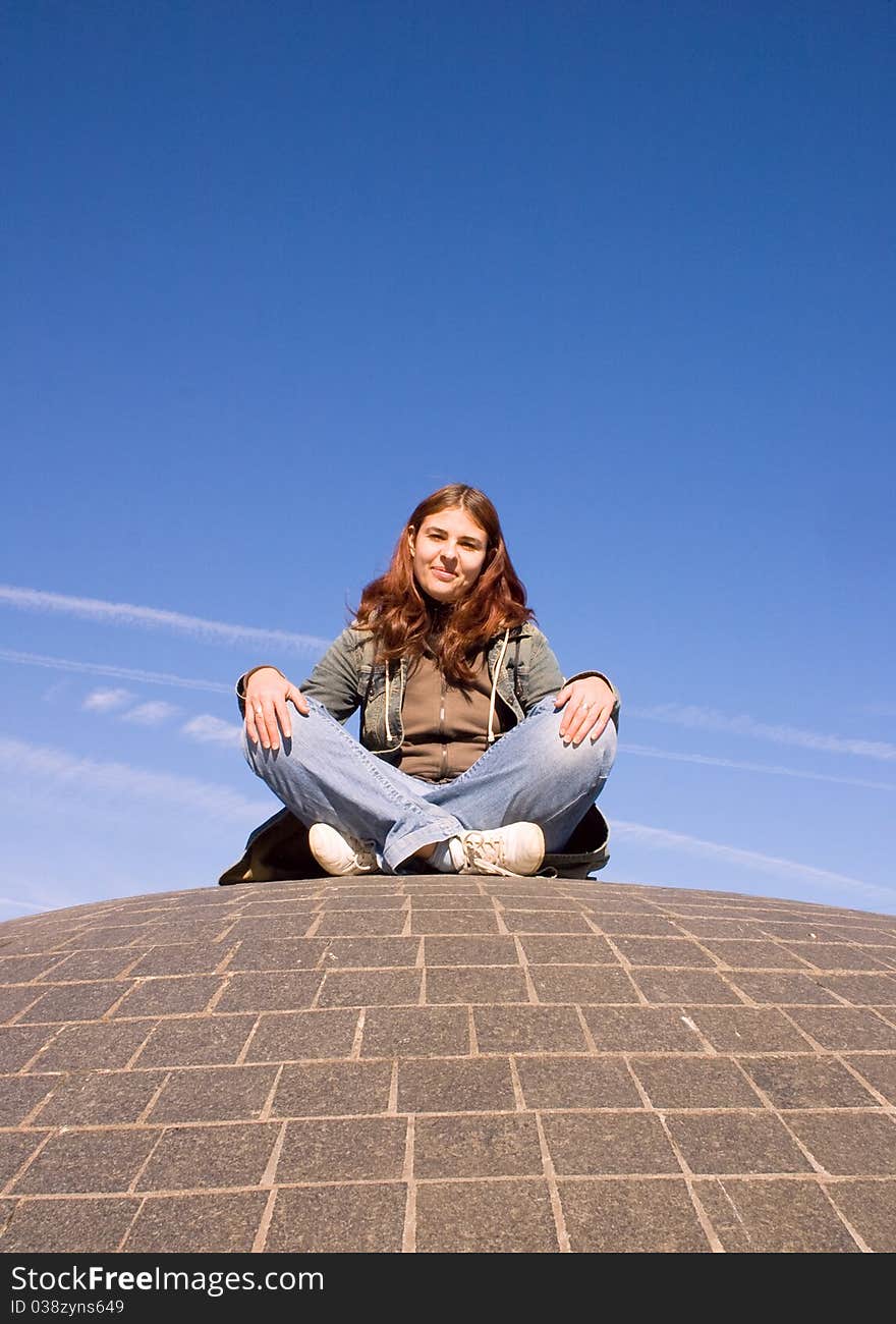 The young girl and the sky