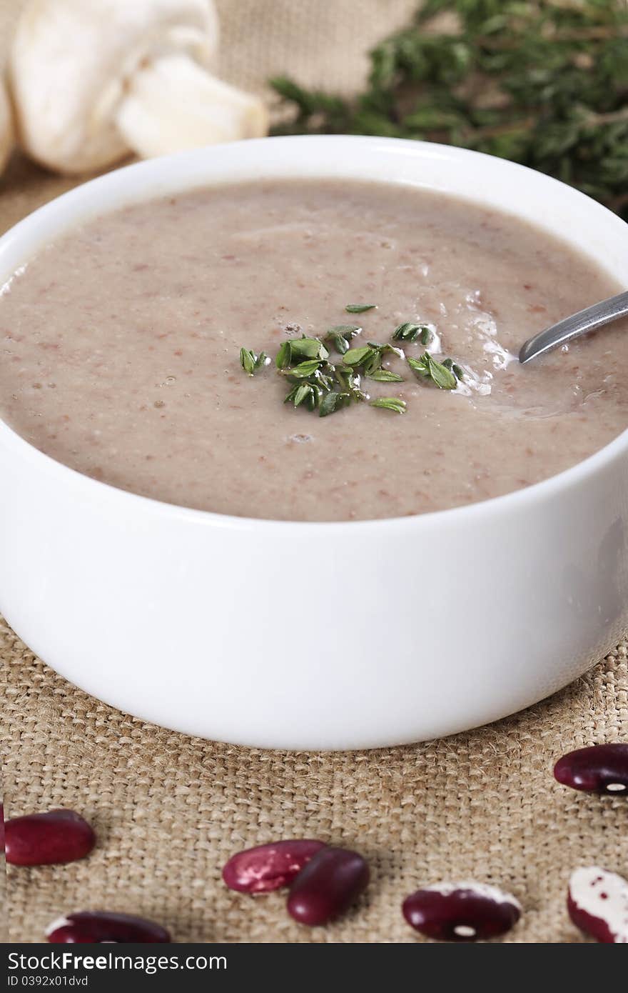 Cream soup with mushrooms and bean