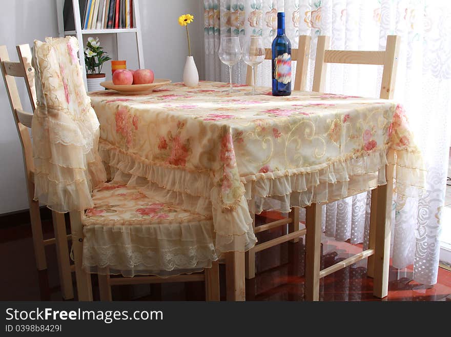 Elegance Dining table in home.