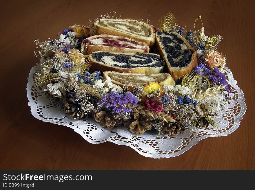 Strudel on a plate decorated