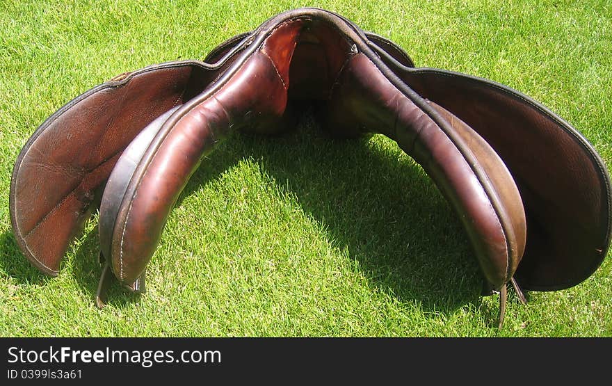 Older English saddle - gullet of the saddle