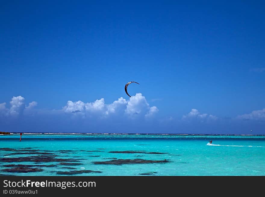 Wind and Kitsurf in the lagoon of Moorea. Wind and Kitsurf in the lagoon of Moorea.