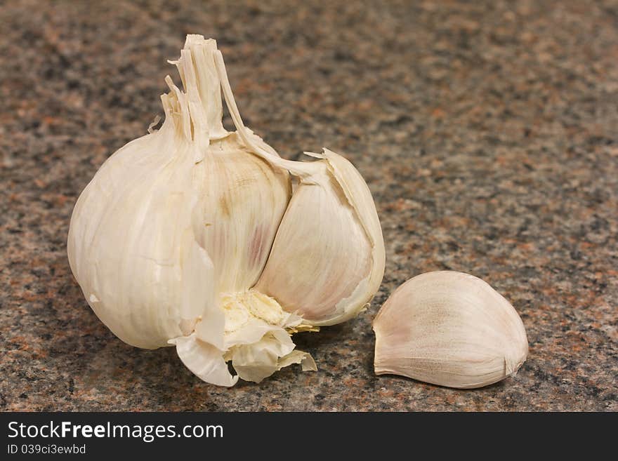 Garlic on kitchen worktop