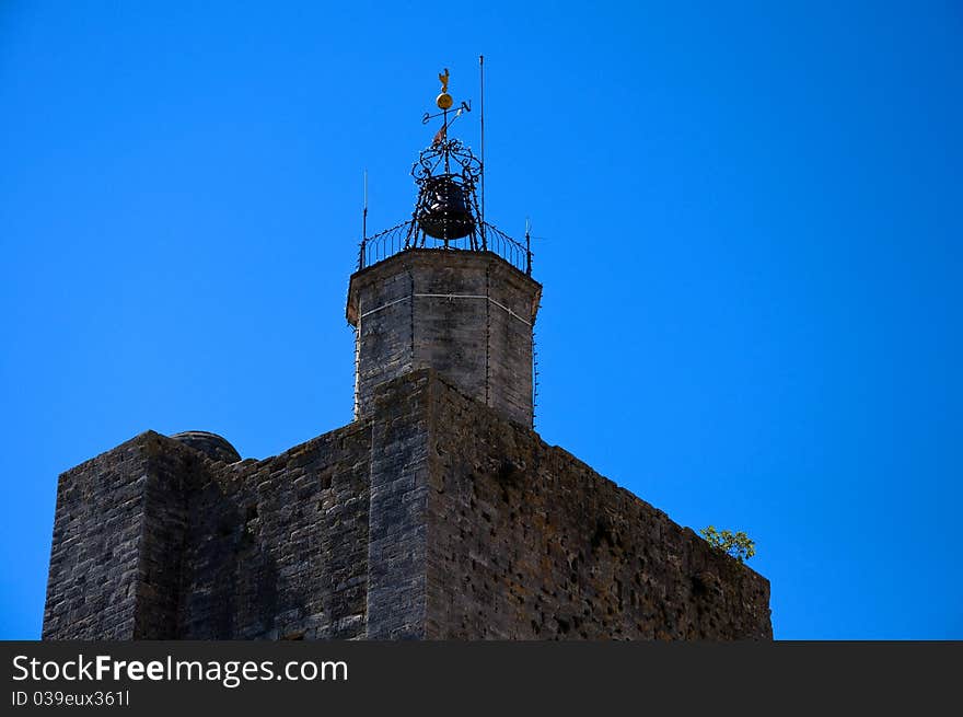 At the inside of the boundary walls,rises an octagonal bell tower. At the inside of the boundary walls,rises an octagonal bell tower