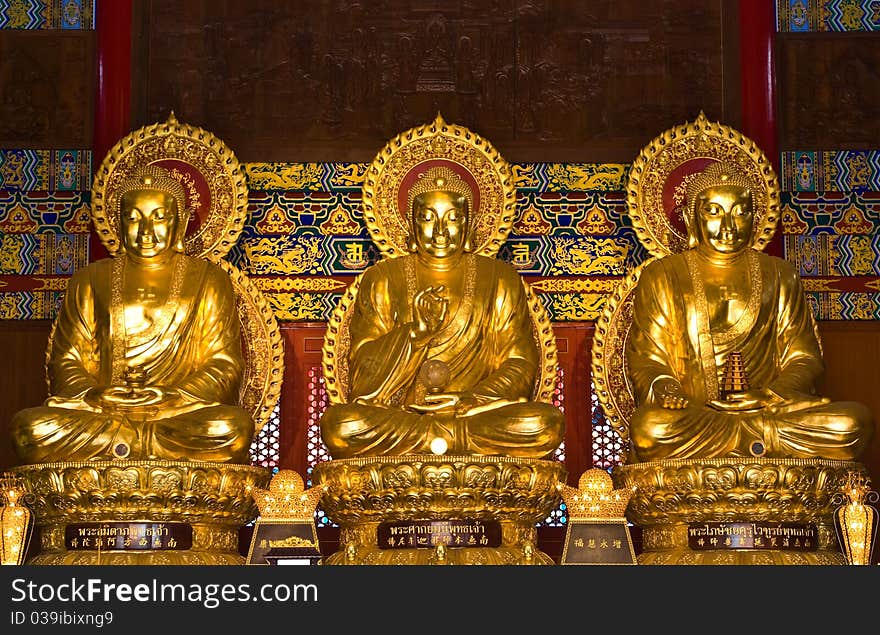 Buddha statue in Wat-Leng-Noei-Yi2 at Bang-Bua-Thong, Nonthaburi, Thailand