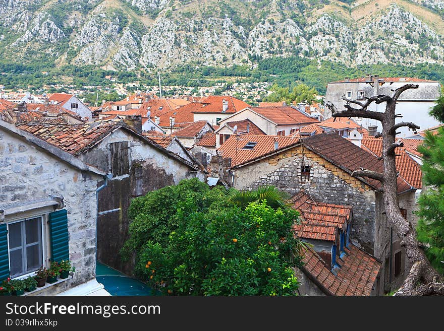 Kotor rooftops