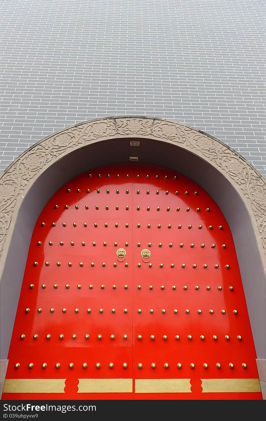 Chinese traditional red grand gate