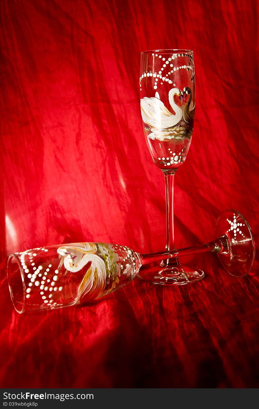 Champagne glasses.Wine glasses Swans. Champagne glasses.Wine glasses Swans