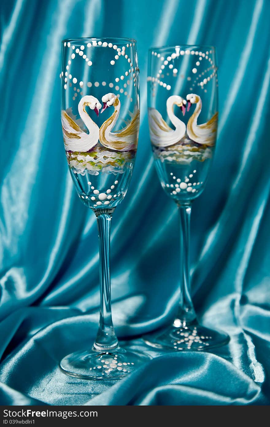 Champagne glasses.Wine glasses Swans. Champagne glasses.Wine glasses Swans