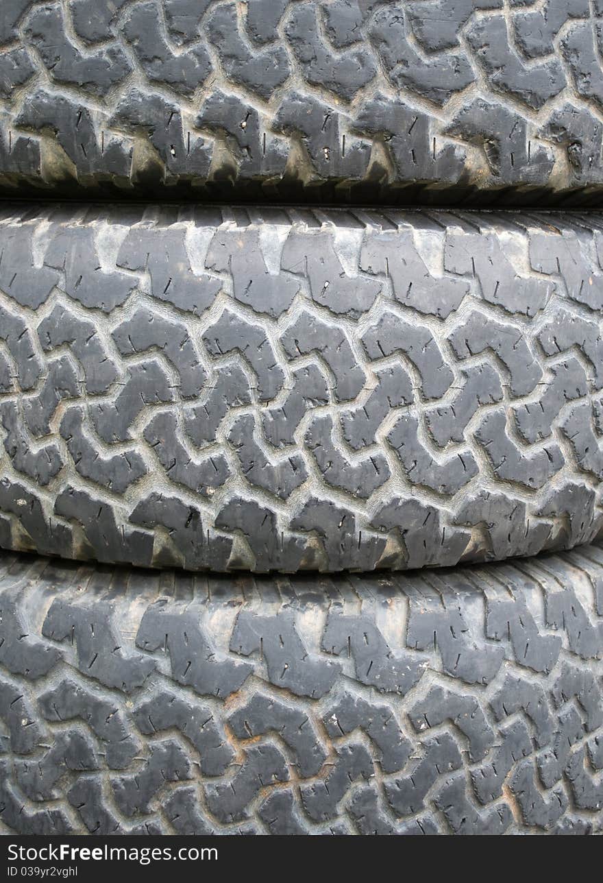 Tires with evidence from the use of obsolete and hard to use.