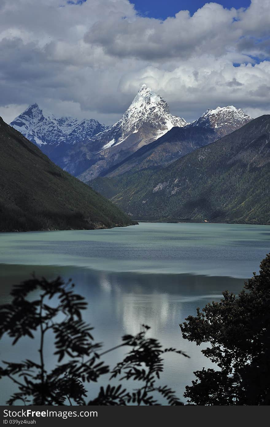 Snow mountain next plateau lakes of beautiful scenery