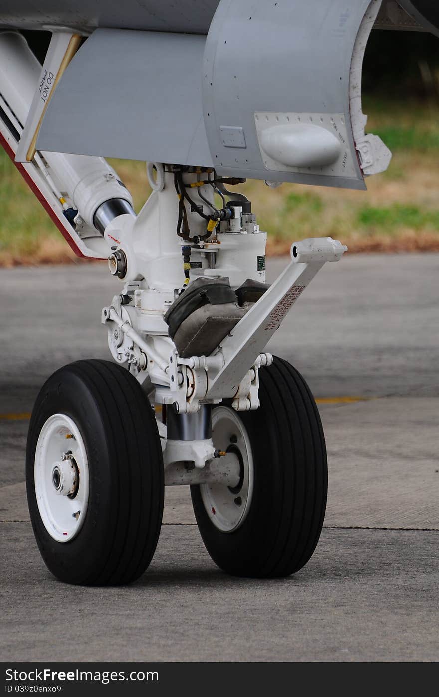 Airshow Belgian air force photo of landing wheels