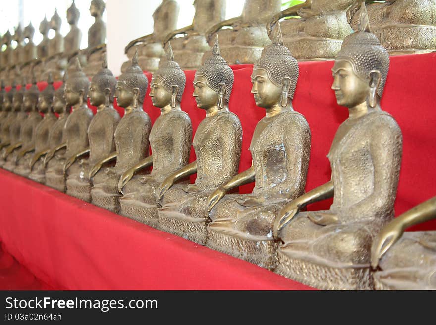 Buddha statues