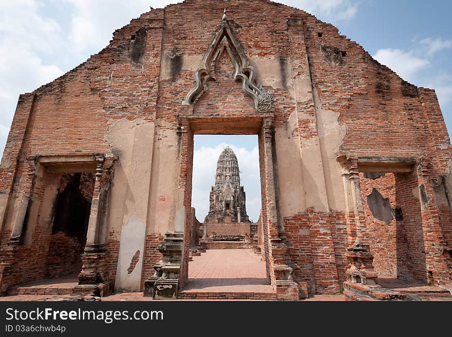 Ayutthaya was one of the world's largest cities in ancient times. Wat Rajaburana (Ayutthaya, Thailand) was founded in 1424 AD by King Sampraya to house the cremation remains of his father. Ayutthaya was one of the world's largest cities in ancient times. Wat Rajaburana (Ayutthaya, Thailand) was founded in 1424 AD by King Sampraya to house the cremation remains of his father.