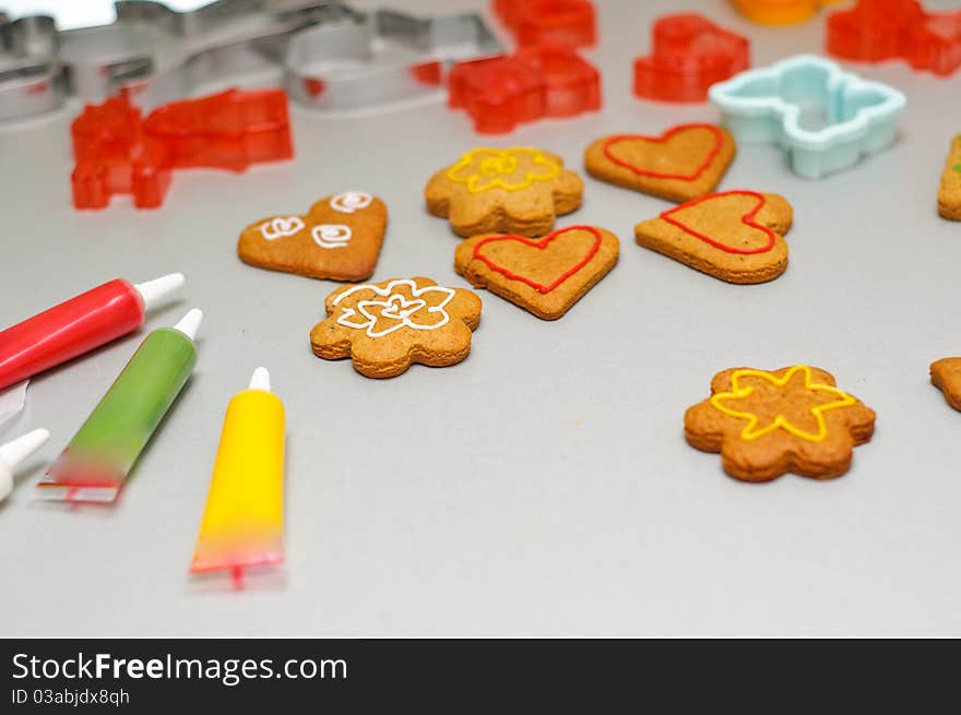 Gingerbread shapes