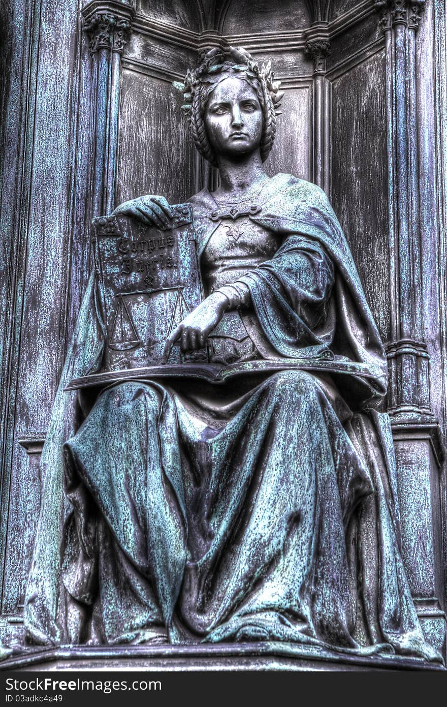 Statue of justice, HDR