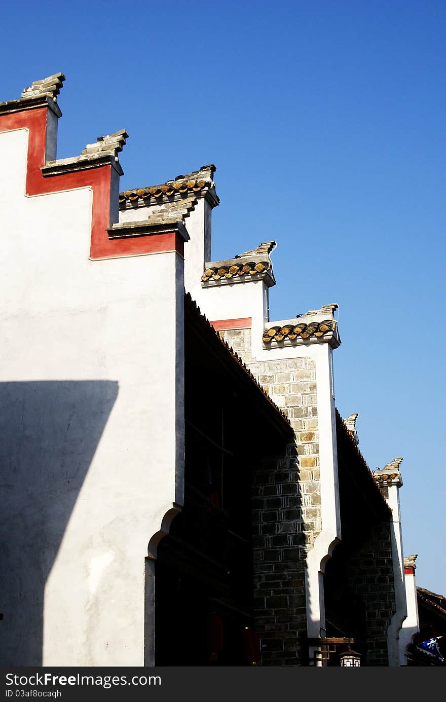 This is the ancient Chinese architectural decoration. This is the ancient Chinese architectural decoration