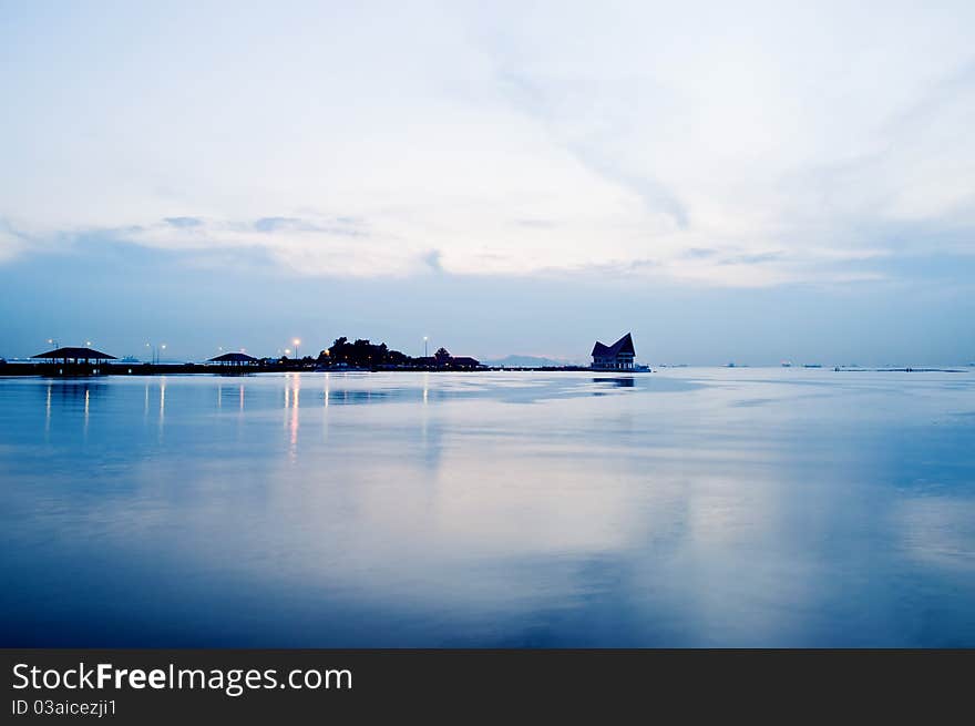 Koh Loi Sri Racha In Evening