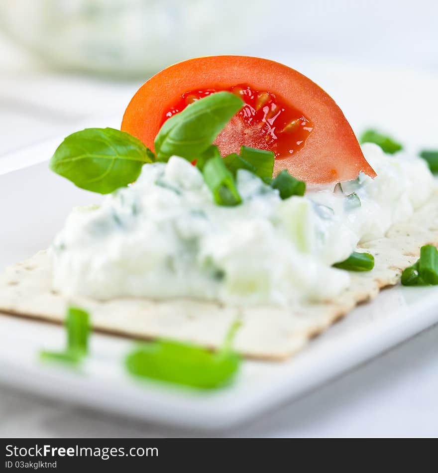 Crispbread with quark and tomato. Crispbread with quark and tomato