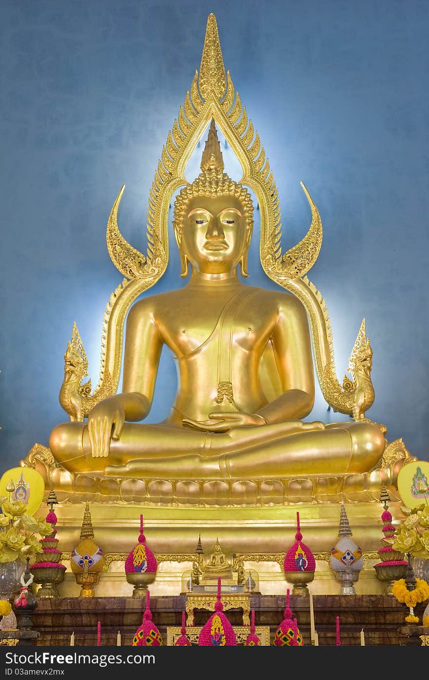 Buddha Statue.