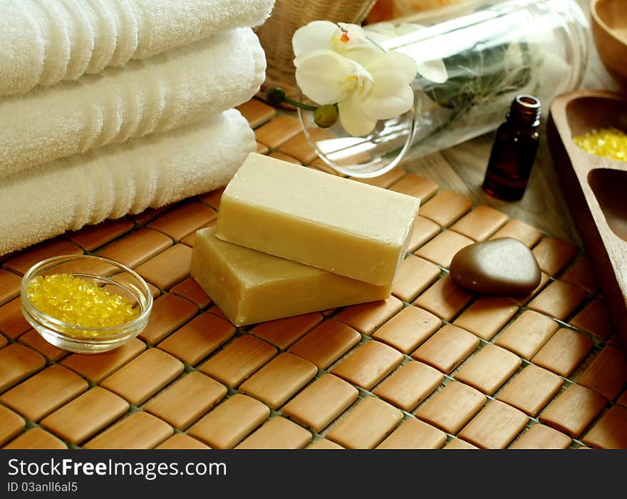 Spa composition of towels, soap and bath salt