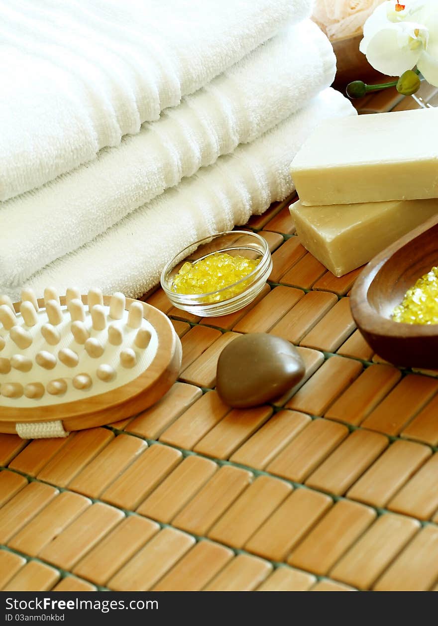 Spa composition of towels, soap and bath salt