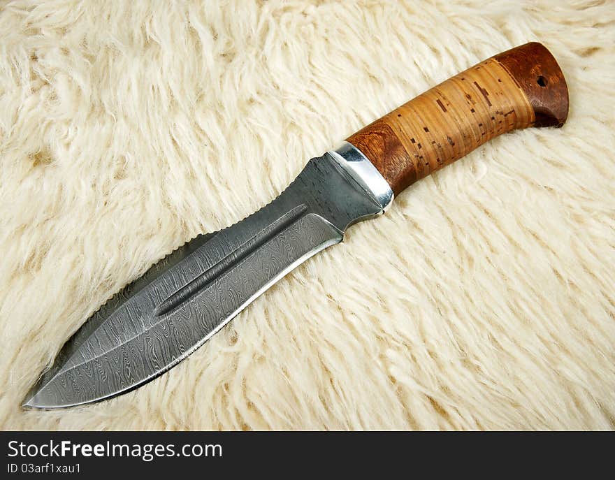 The hunting knife