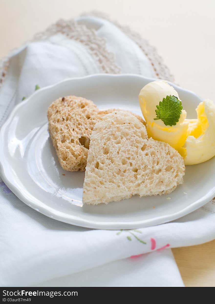 Heart shaped bread with cereals