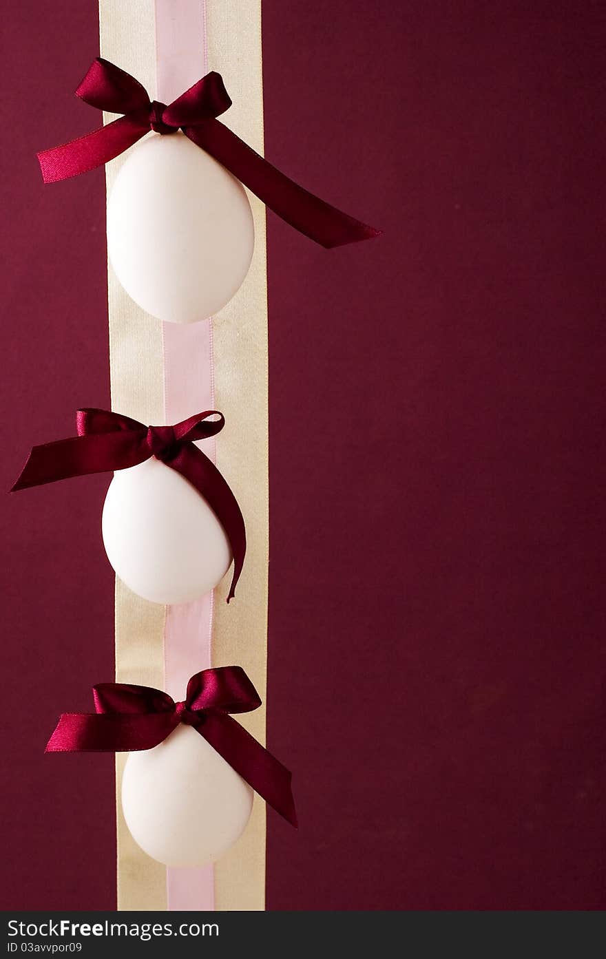 Claret ribbon with easter eggs