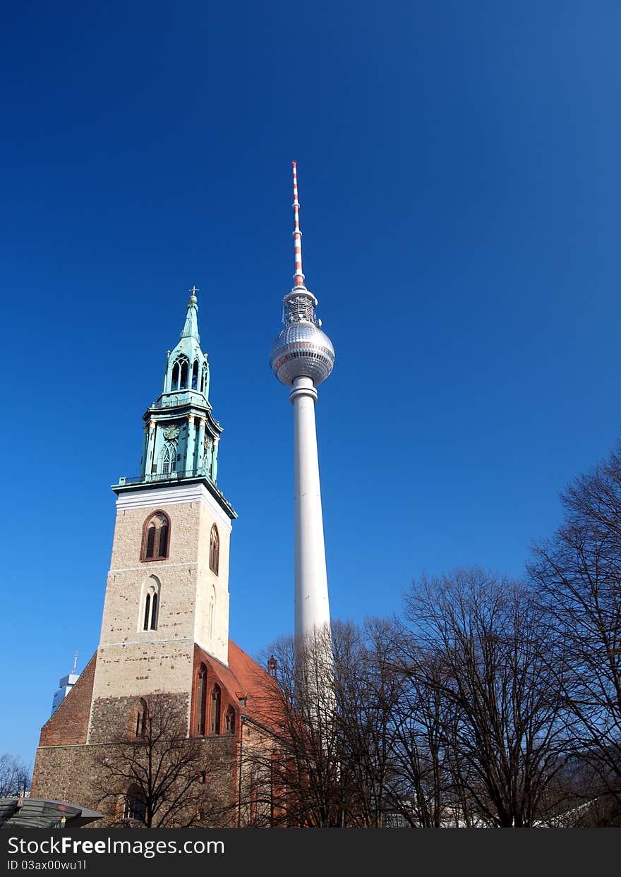 The citizen of Berlin TV tower and the Marieenchurch