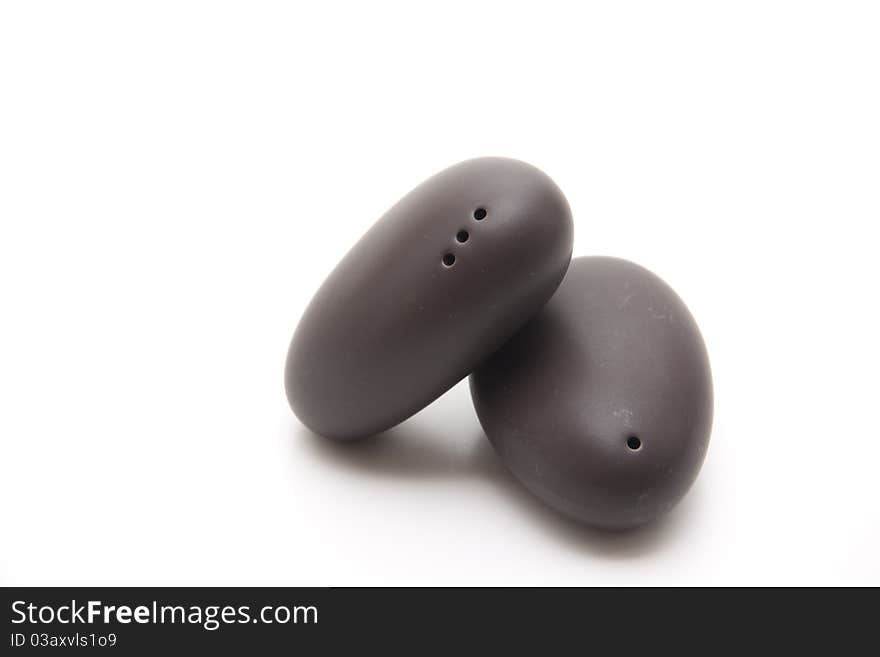 Salt and pepper shaker from ceramics