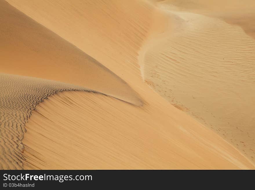 Magnetite Edged And Slip Face Of Dunes In Namibia