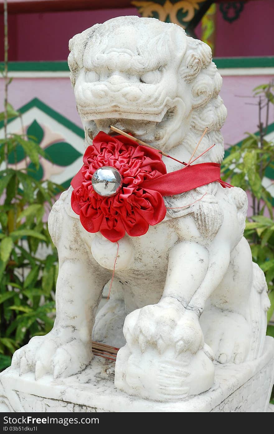 White stone lion