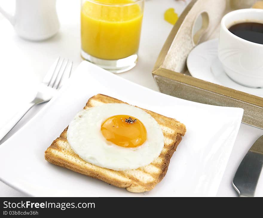 Fried egg on toast