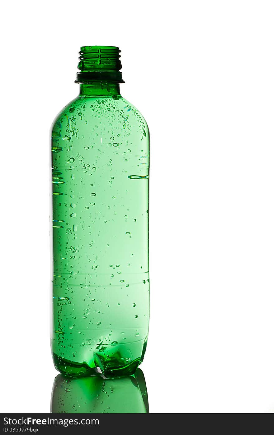 Carbonated mineral water