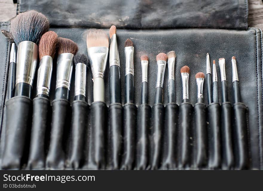 Used make up brushes