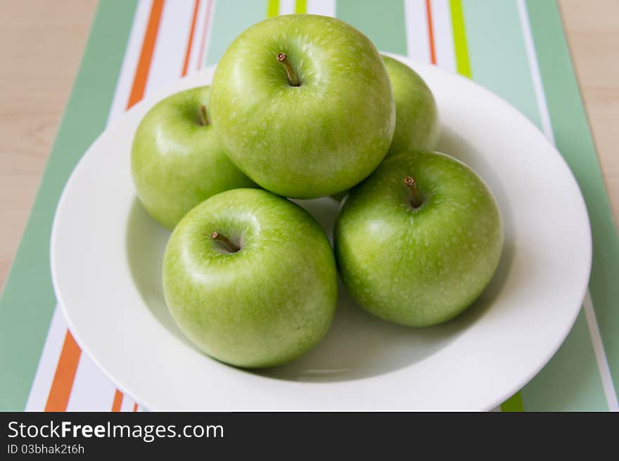 Green apple