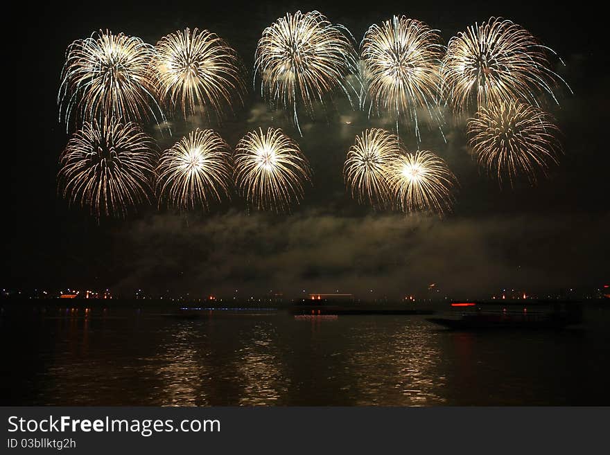 Colorful fireworks over a night sky - EXTRA LARGE