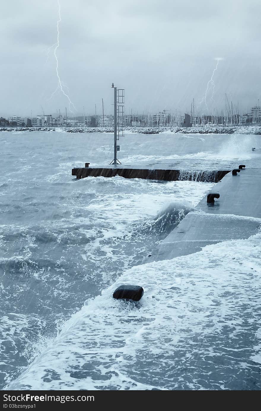 Waves dashed on the pier. Waves dashed on the pier