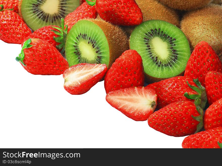 Slices of kiwi and strawberries