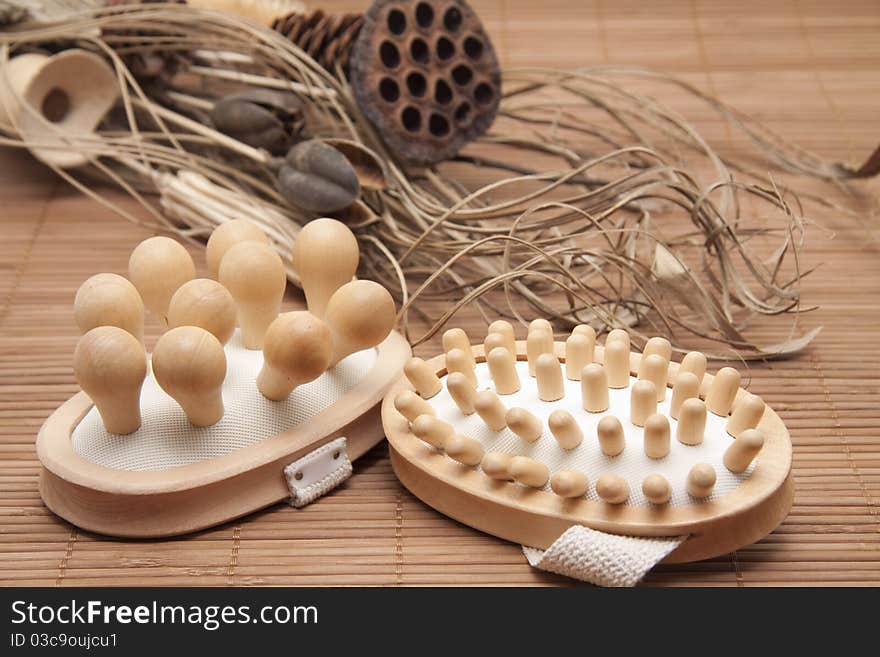 Massage Brushes With Dry Flower