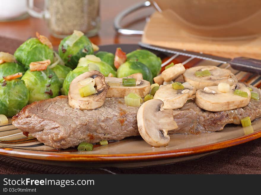 Steak With Mushrooms