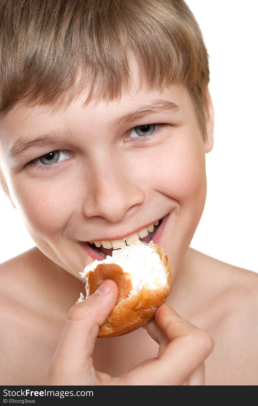 Teen Eats Cake.