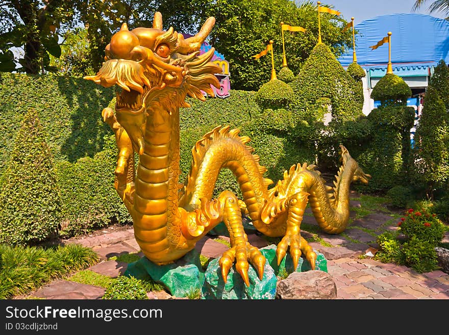 Olden chinese dragon in green park H. Olden chinese dragon in green park H