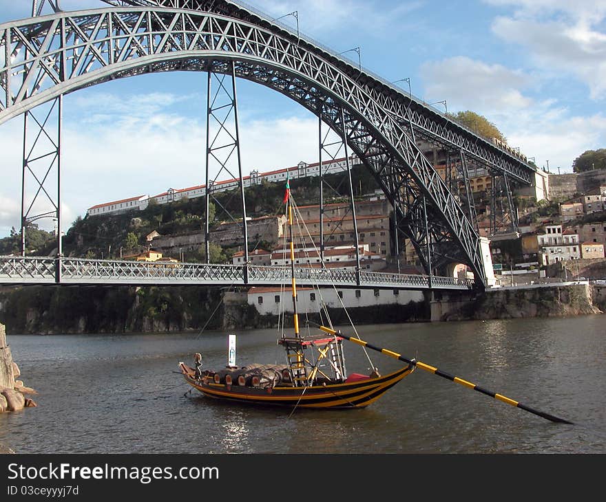 Dom Luis Bridge over Douro River, Oporto, Portugal