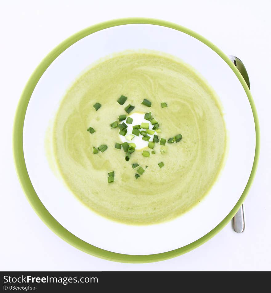 Pea and mozzarella soup