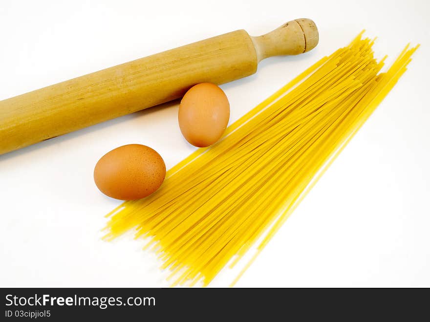 Spaghetti Eggs And Roll