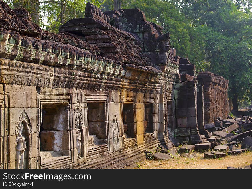 Ta phrom temple in angkor